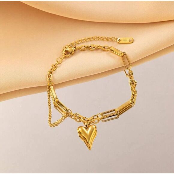 Fancy Chain Heart Bracelet - Picture 4 of 4